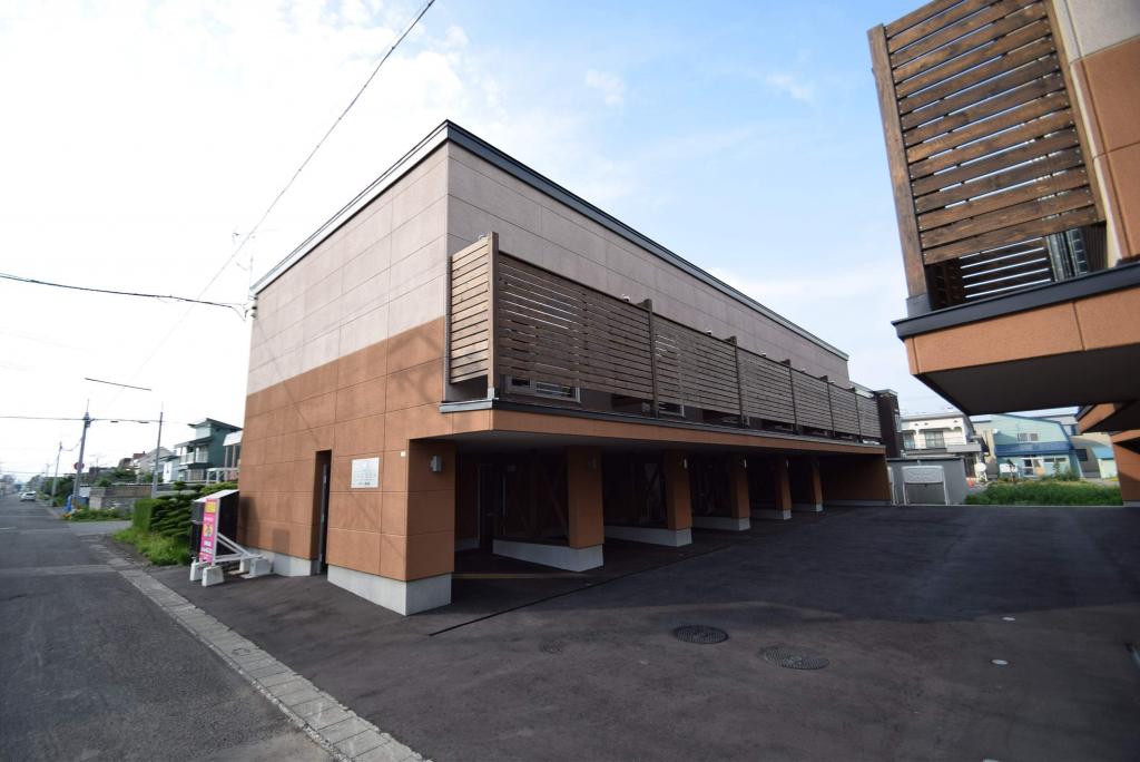 ＬＡＧＯＯＮ永山Ａ